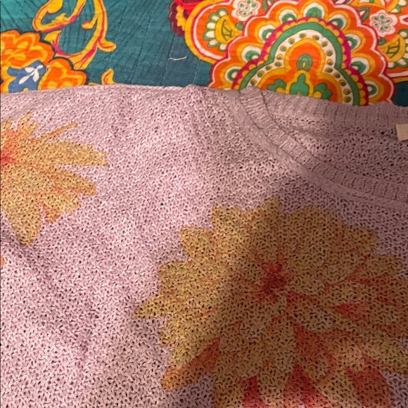 POL Floral Sweater in Pink and Orange - Picture 4 of 12